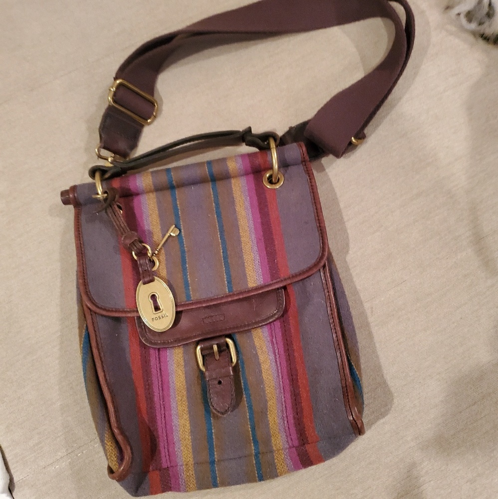 Fossil purse